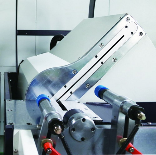 Comment choisir la bonne scie automatique CNC pour votre atelier