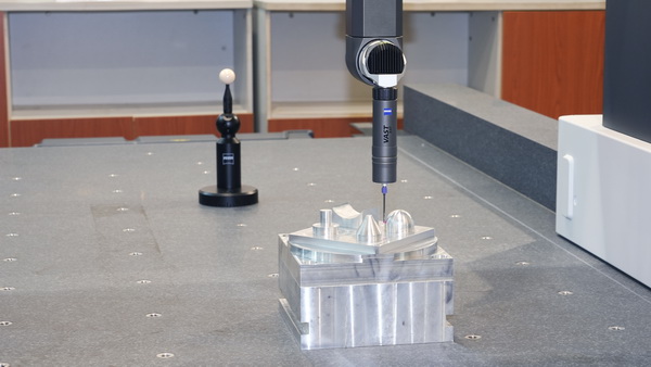 Comment sélectionner les outils et les inserts CNC pour différentes opérations