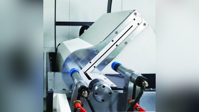 Scie automatique CNC ou scie manuelle&nbsp;: quel est le meilleur pour la fabrication&nbsp;?